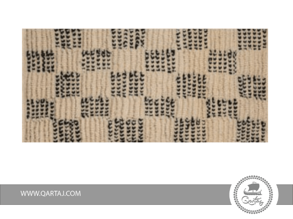 Beige-Rugs-with-black-triangle