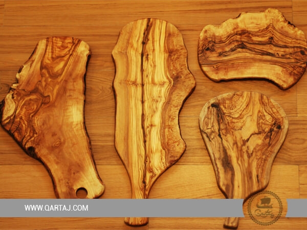 Olive Wood Cutting Cheese Board Natural Shape with Handle - Qartaj