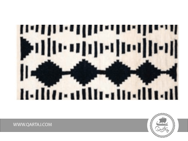 Handmade-Geometric-Shapes-Rug-black-and-white