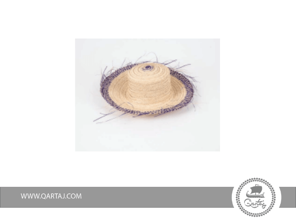 Handmade palm fiber hat with purple color