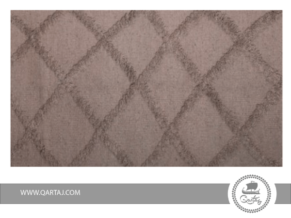 high-pile-white-and-grey-diamoun-rug