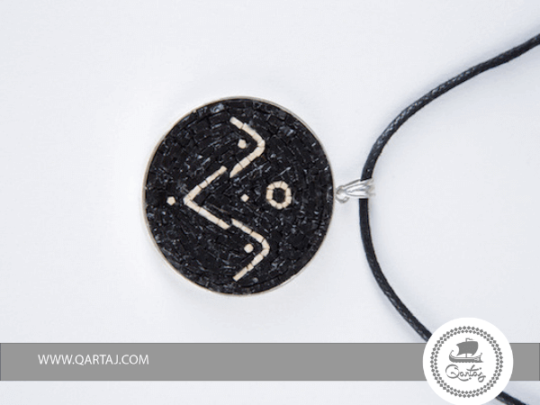 necklace-micro-mosaic-silver-and-leather-hand-craved-and-applied-natural-stone-mosaic