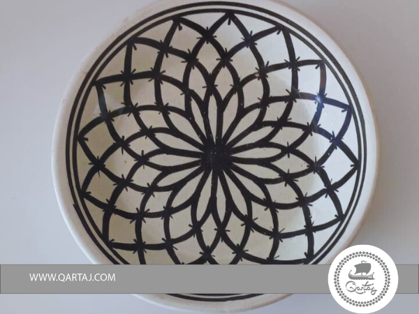 Plate Black and white ceramics made in Tunisia