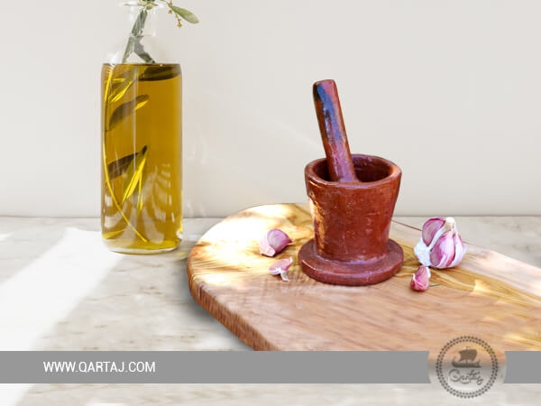 qartaj-sejnan-clay-grinder-tunisian-handicrafts