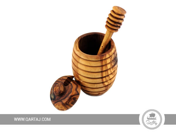 Qartaj-wholesale-olive-wood-honey-pot-and-dipper-set