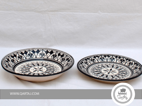 set-of-three-plates-of-ceramics-hand-painted-tunisia