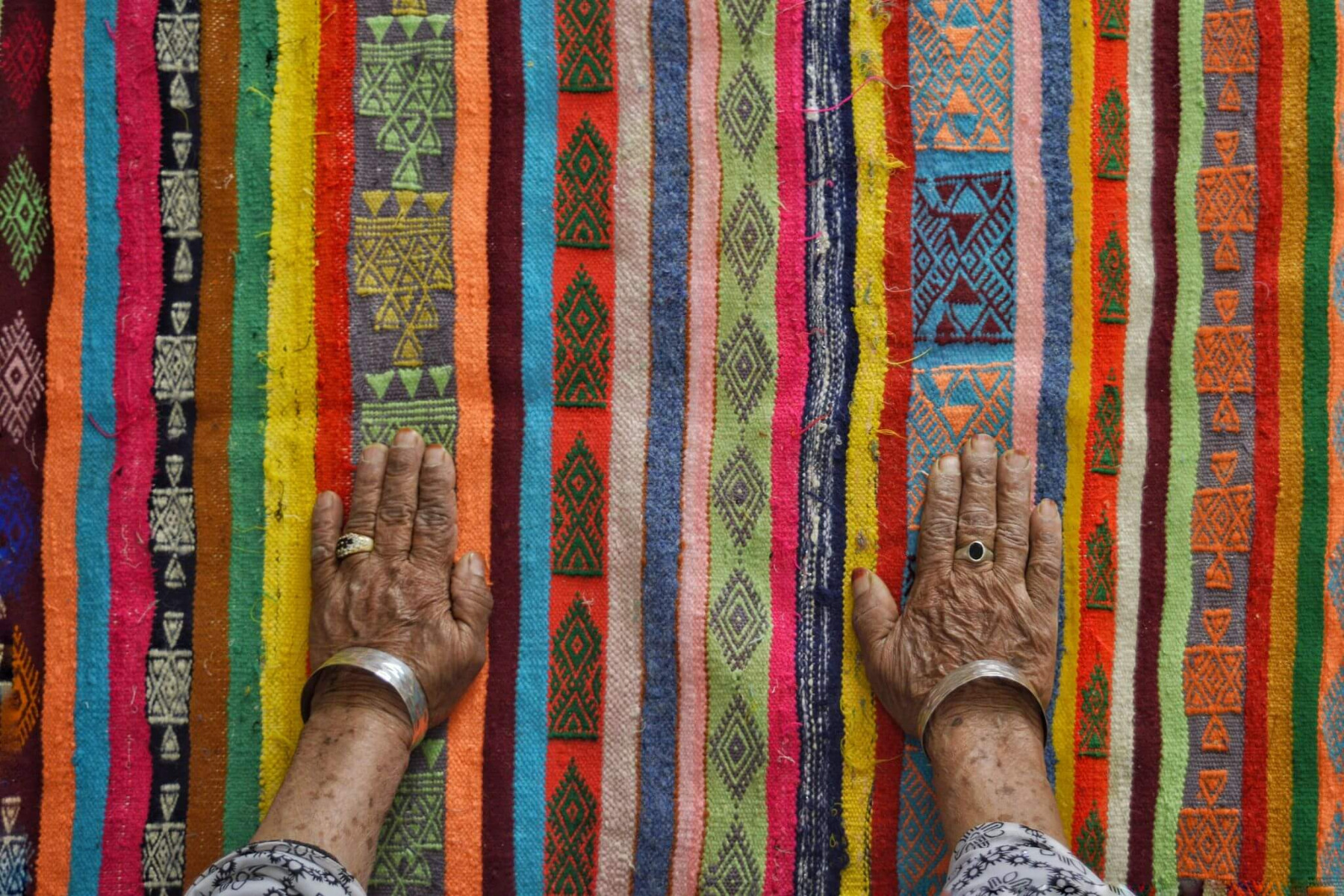 qartaj-artisan-amazigh-rugs